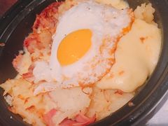 -Geneva日内瓦餐厅(西郊宝成花苑店)