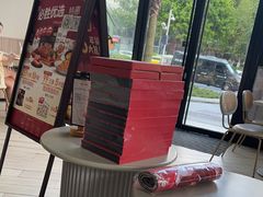 -必胜客(大坪英利店)
