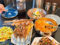 -许哥东北烧烤·铁丳烤串·宫后夹肉(繁花中心店)