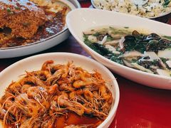 -侬佳蒸菜馆(听潮店)