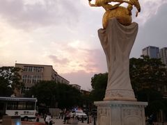 -民园广场
