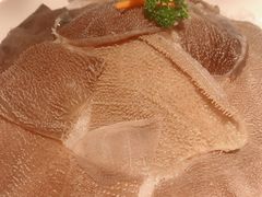 黑毛肚-左庭右院鲜牛肉火锅(环球港店)