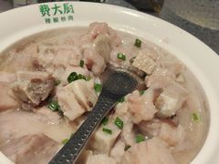 -费大厨辣椒炒肉(黄兴中心广场店)