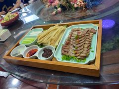 -六和聚传统烤鸭.天津菜(和平店)