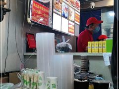 -歹歹的加个面过油肉拌面