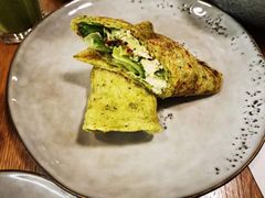 咖喱鸡肉拉法卷-Wagas沃歌斯(太古汇店)