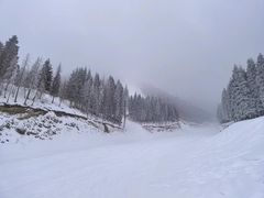 -丝绸之路山地度假区滑雪场