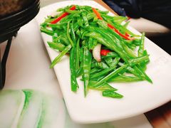 五彩花菇荷兰豆-云海肴汽锅鸡·云南小炒(曲江大悦城店)