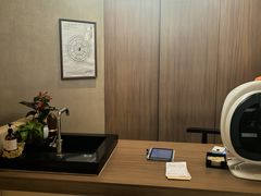 -灸春堂·艾灸·痛症·整脊连锁(之江银泰店)