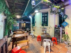 大堂-老宅原住民沙茶面精品小吃(龙头路店)