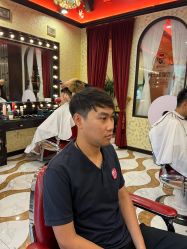 -东方先生国潮男士理发馆