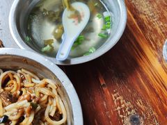 -灵山卢梅燕粉店