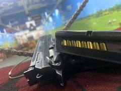 -都市枪神实弹射击俱乐部