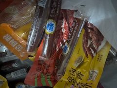 -赵一鸣零食(广东东莞虎门人民路店)