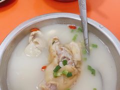 雪豆蹄花-吴氏蹄花