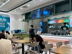 -大头仔海鲜面馆(环球港店)