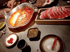 -湊湊火锅·茶憩(杭州湖滨银泰in77店)