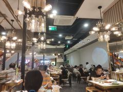 大堂-洪氏嗨捞·猪肚鸡火锅(阳光天地店)