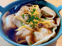 松茸馄饨-阿姨食堂