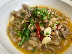 牛宝焖鸡春-芷兰台·新中式餐厅(秀英店)