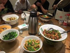 香芋蒸排骨-费大厨辣椒炒肉(万家丽一店)