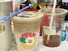 -瑞幸咖啡(电子科技大厦C座大堂店)