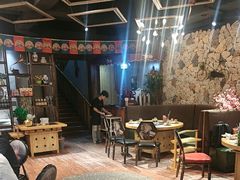 -顶顶汤火牛排火锅·经典铜锅涮肉