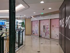 -梅龙镇广场