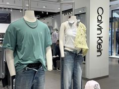 -首创奥特莱斯(西安店)