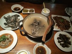 -黑鸡小馆(金源店)