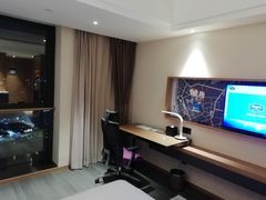 -珠海拱北口岸希尔顿欢朋酒店