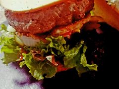 -HIGH FIVE哈福手工汉堡(桂林路店)