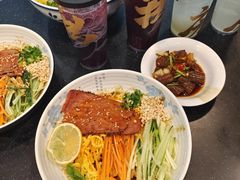 至臻金牌麻辣牛肉面-康師傅私房牛肉面(浦机三店)