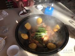 -王老六铁锅炖鱼(长春路店)
