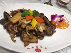 -万宝海鲜舫(劳动公园店)