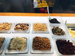 -三佰瑞冻酸奶(凯德MALL店)