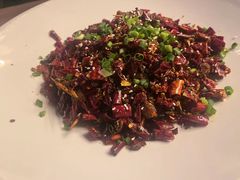 -临界音乐酒馆·小龙虾·江湖菜(华熙LIVE·鱼洞店)