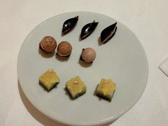 -Sketch(The Lecture Room & Library)