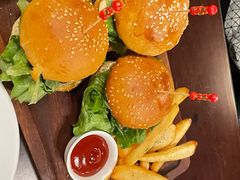 -小主人西餐厅 master table(青年中路店)