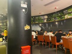-浩海火燒雲傣家菜(静安芮欧店)