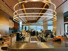 -星巴克臻选(上海虹桥新天地三店)