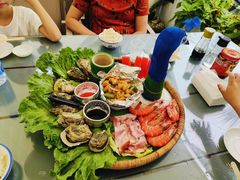 -三姐妹·海鲜大排档