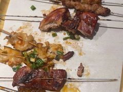 -街角等你.大连海鲜烧烤.经典铁板海鲜串(西安路店)