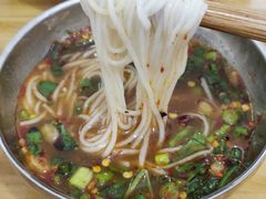 三鲜细米线-贵州沾水米线(学田湾店)