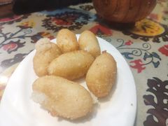 炸牛奶-勺子米线·云南传统小吃市集(四方街店)