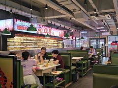 -佰人王串串香火锅(洋珠巷店)