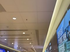 -冰纷万象滑冰场(深圳万象城店)