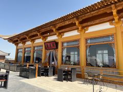 -敦煌山庄摘星阁