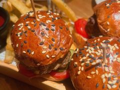 -翠贝卡&Mama Kelly Brunch Coffee(河西店)