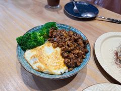 卤肉饭-艾蜜西餐厅(梅园店)